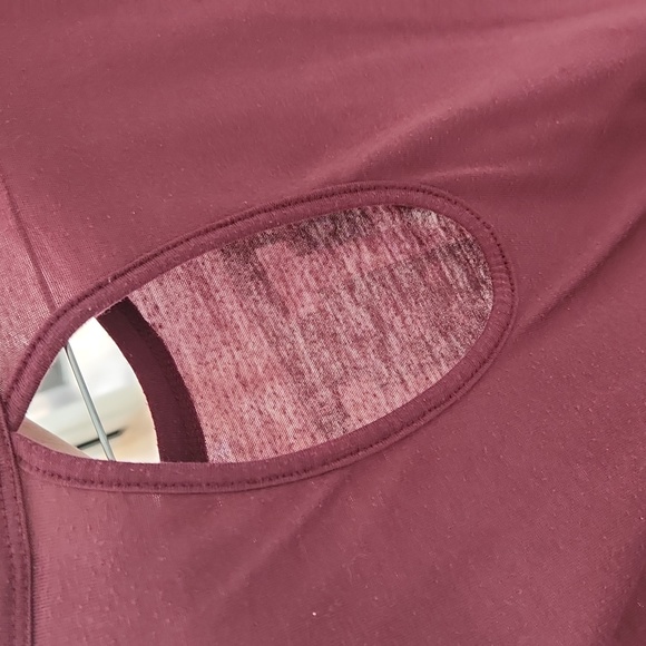 Stranded - Picture 5 of 5